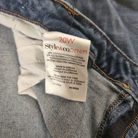 Style & Co. Denim Patchwork Jeans Women Plus Size 20W - Picture 3 of 4